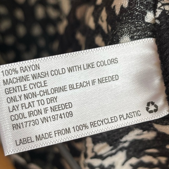 Knox Rose floral faux wrap midi skirt NWT - Picture 8 of 9